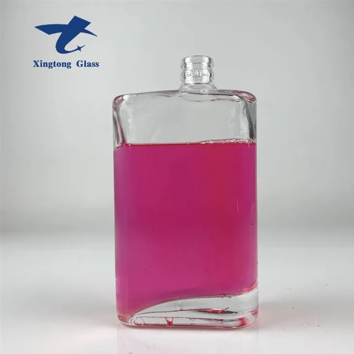 Kreativní čtvercové skleněné lahve na brandy