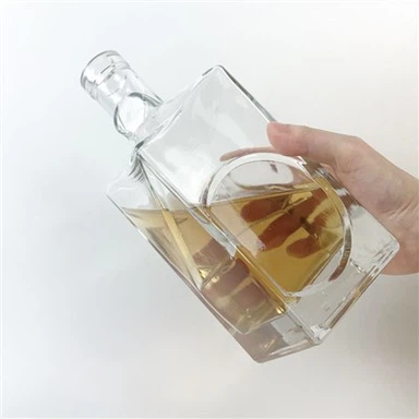 Kreativní jedinečný design Tvar Silné dno čtvercová skleněná láhev na lihoviny